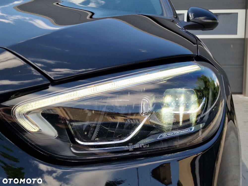Mercedes-Benz Klasa C 300 d 9G-TRONIC - 11