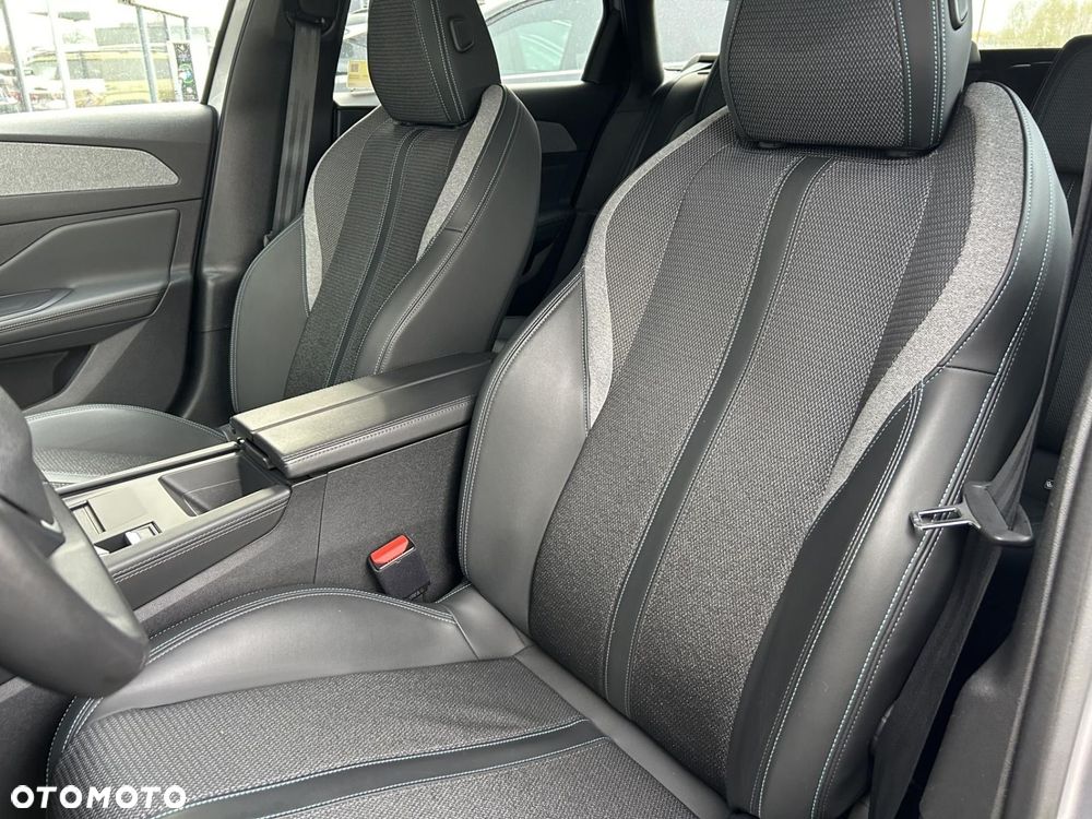 Peugeot 308 1.5 BlueHDi Allure S&S EAT8 - 11