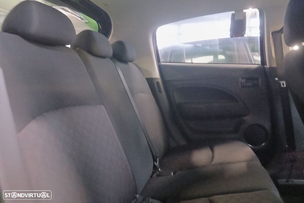 Mitsubishi Space Star 1.2 Connect Edition - 14