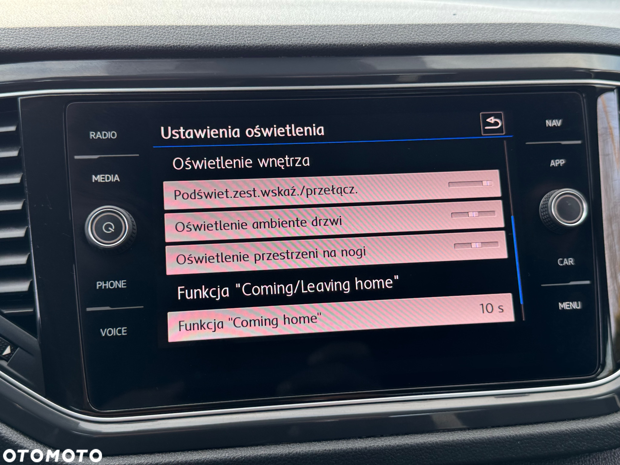 Volkswagen T-Roc 1.5 TSI ACT OPF DSG Sport - 34