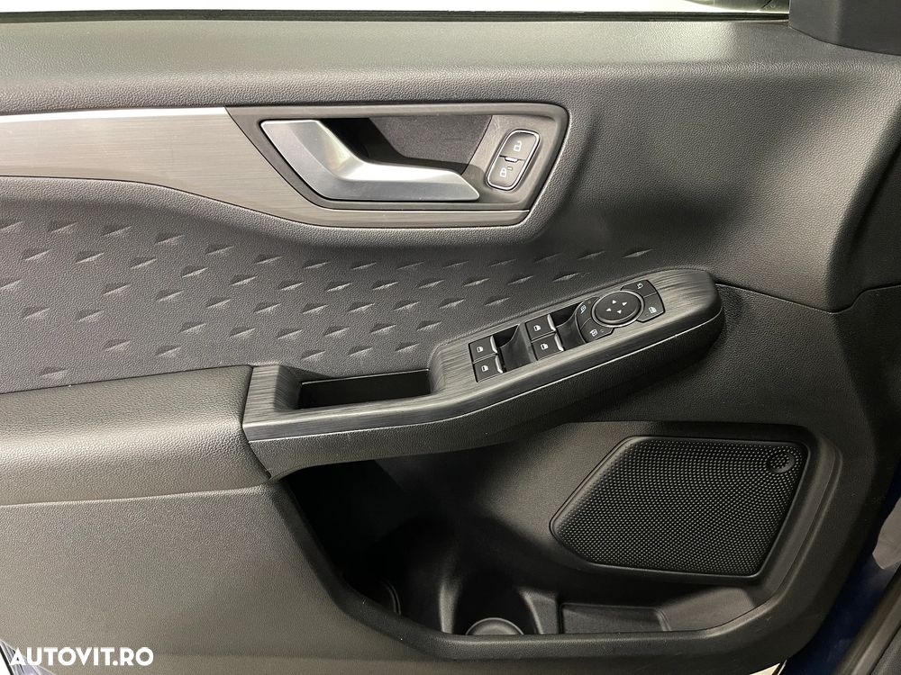 Ford Kuga 1.5 EcoBlue A8 FWD Titanium - 24