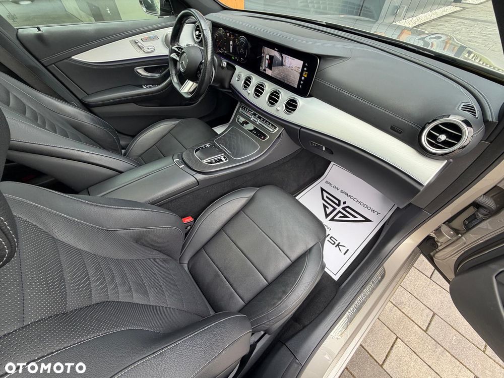 Mercedes-Benz Klasa E 300 de 4Matic 9G-TRONIC AMG Line - 17