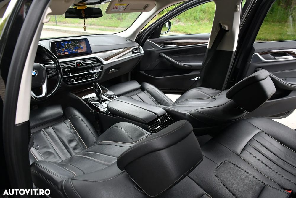 BMW Seria 5 520d xDrive Aut. Luxury Line - 28