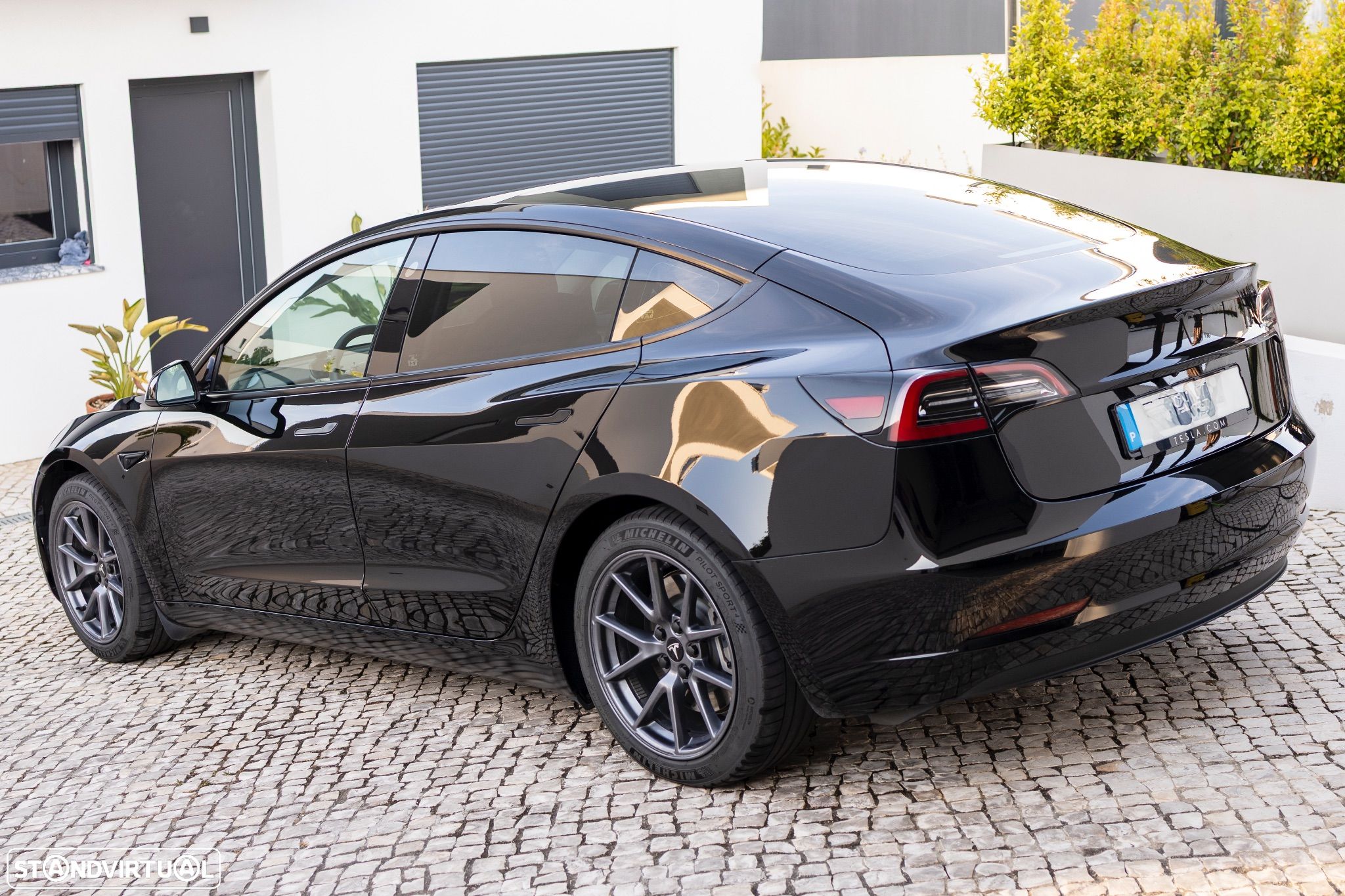 Tesla Model 3 Tração Traseira - 1