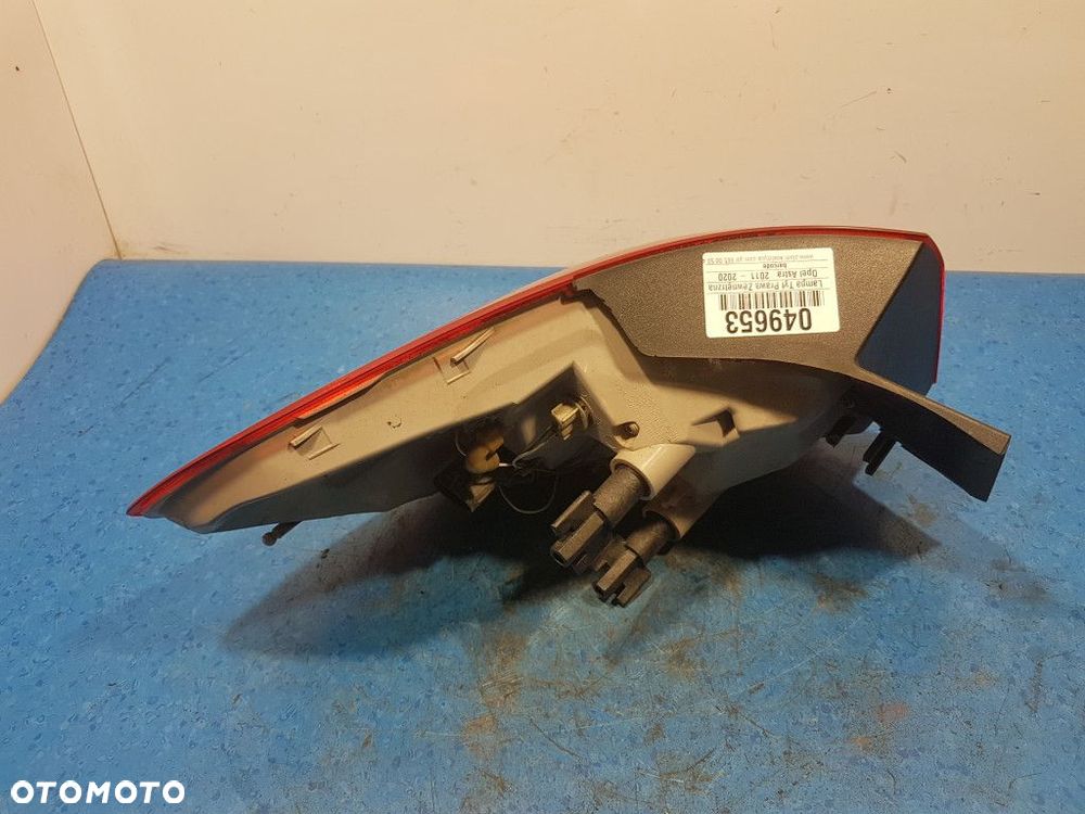 OPEL ASTRA J LIFT KOMBI LAMPA TYŁ PRAWA ZEWNĘTRZNA 13282243 - 6