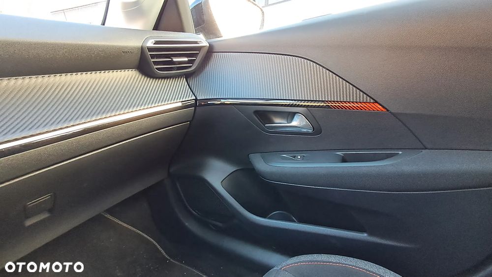 Peugeot 208 50kWh Style - 12