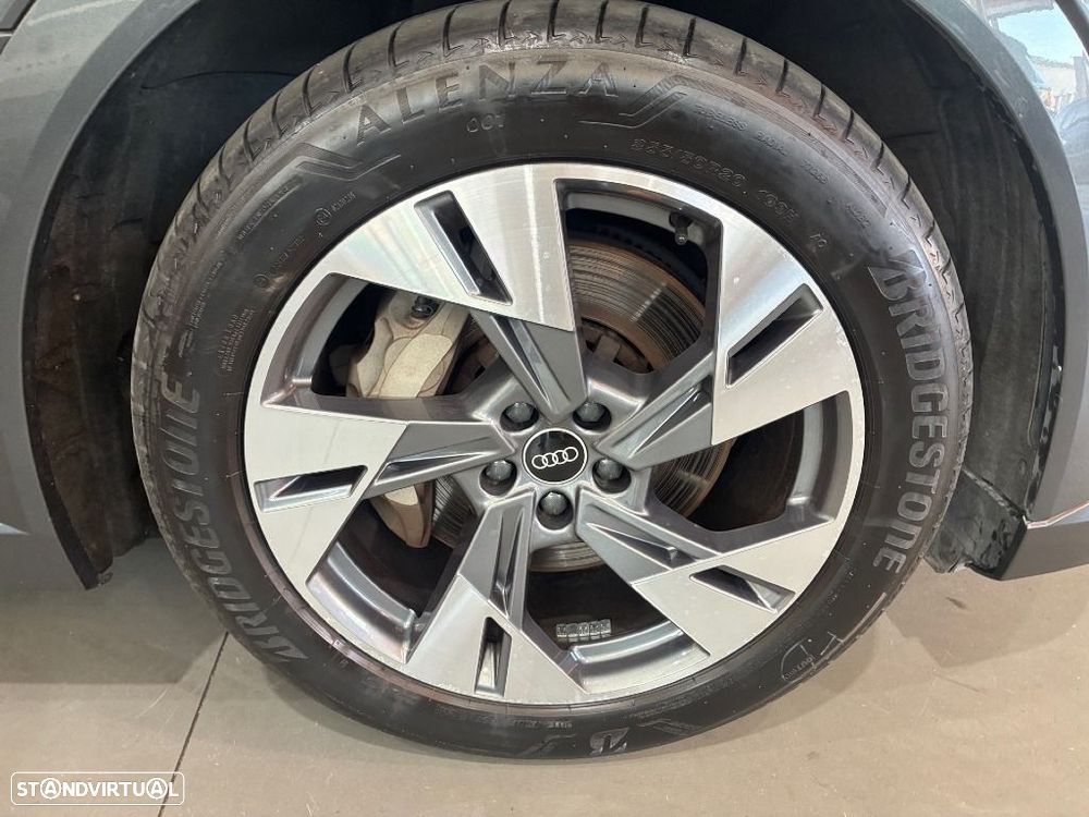 Audi e-tron 55 quattro S line - 26