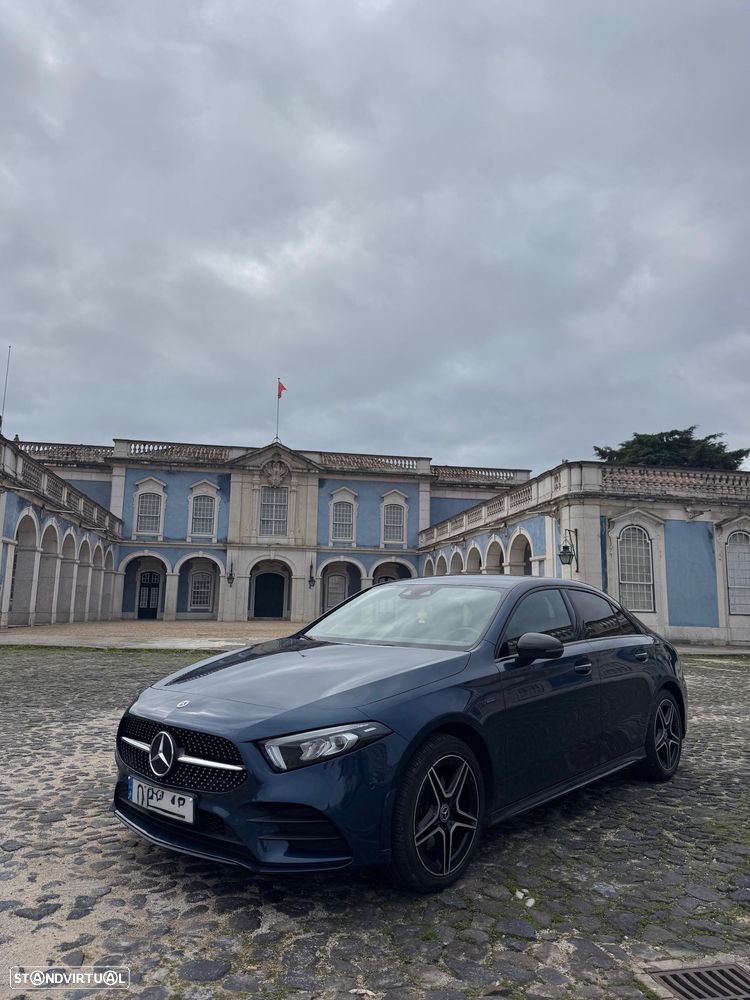 Mercedes-Benz A 250 Limousine e 8G-DCT AMG Line - 9