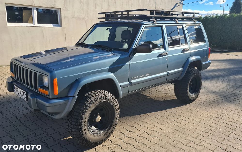 Jeep Cherokee 4.0 - 1