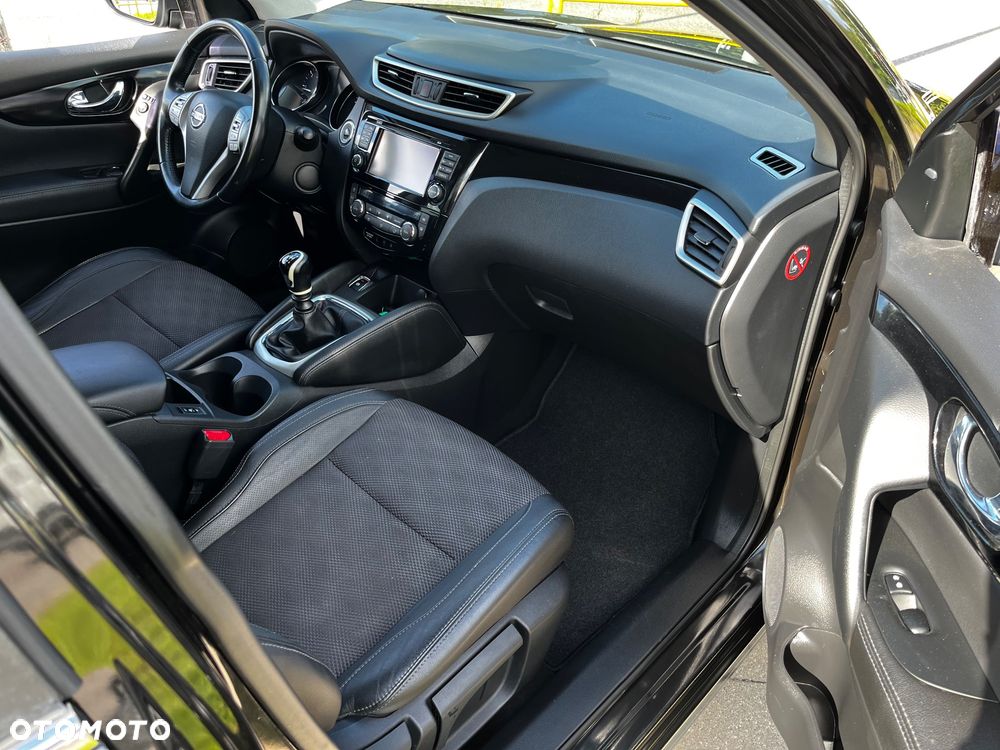 Nissan Qashqai 1.6 DCi ALL-MODE 4x4i TEKNA+ - 18