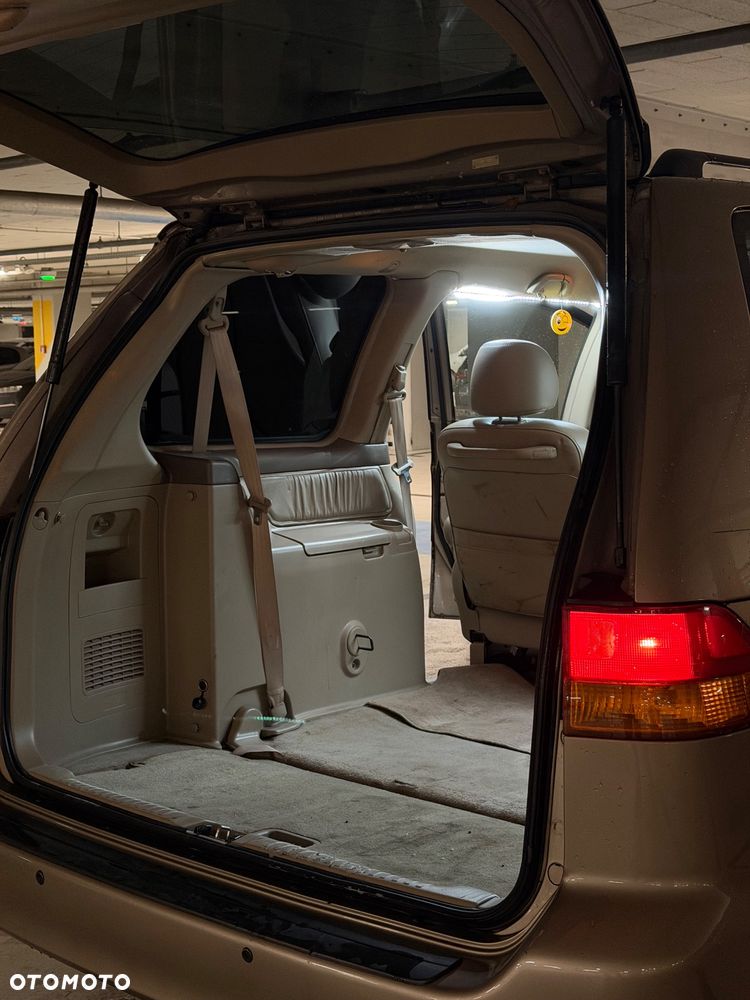 Honda Odyssey 3.5 LX - 12