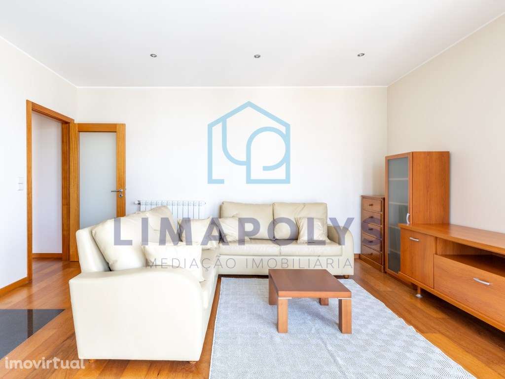 Fantástico T2 com vista de mar na praia da Amorosa - Grande imagem: 3/16