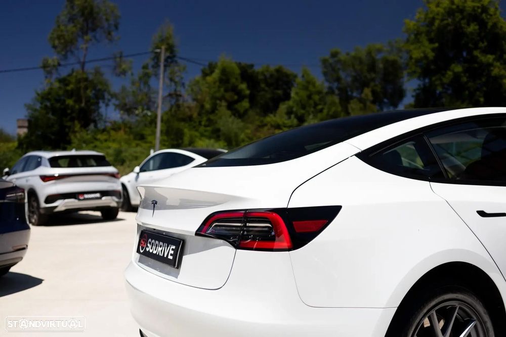 Tesla Model 3 Long Range Tração Integral - 18