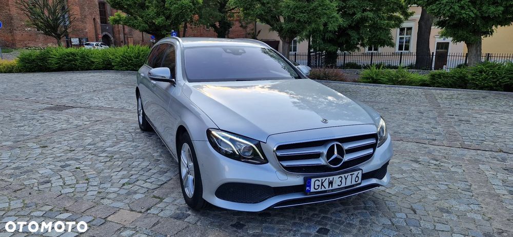 Mercedes-Benz Klasa E - 2