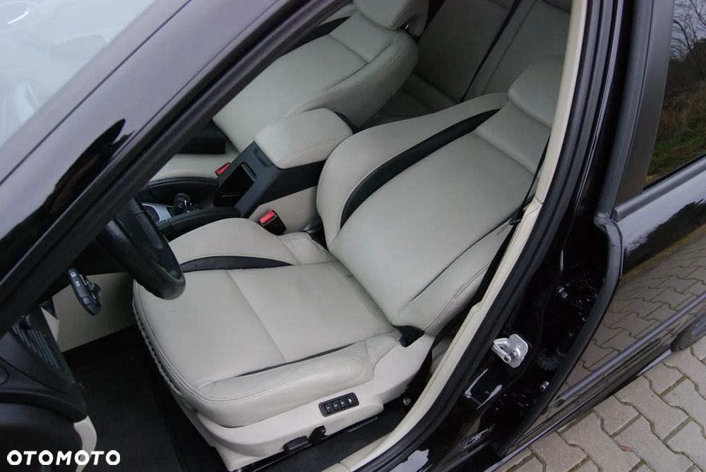 Saab 9-3 2.0T Aero - 26