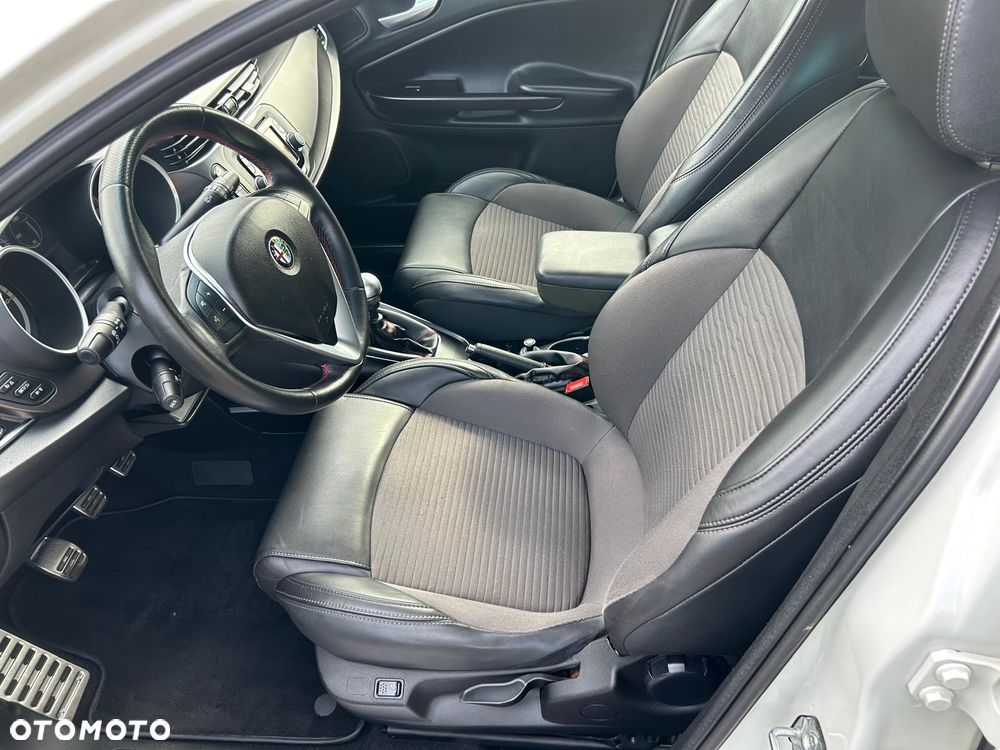 Alfa Romeo Giulietta - 22