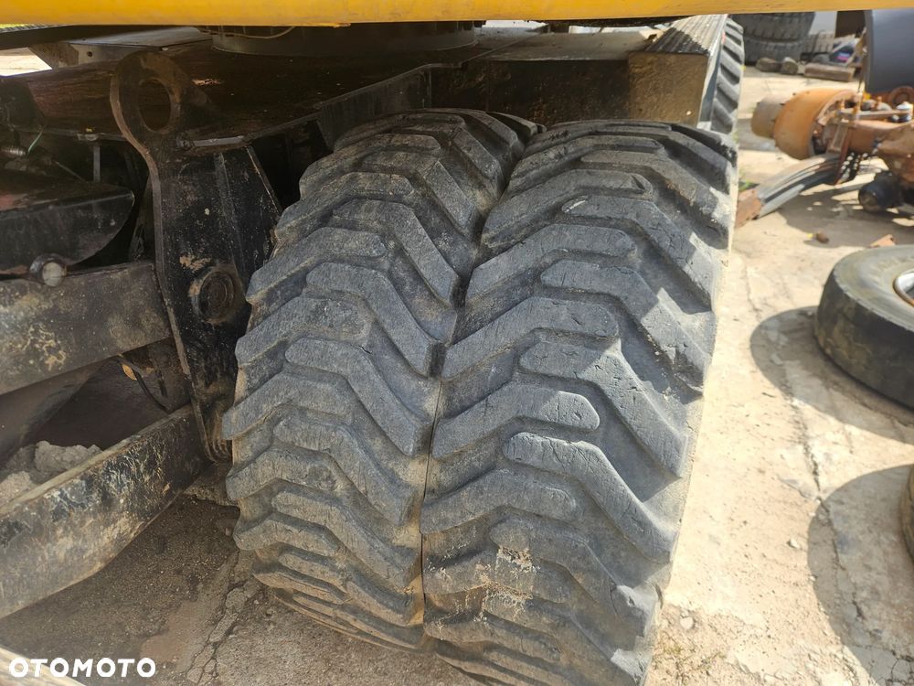 Caterpillar M313c - 7