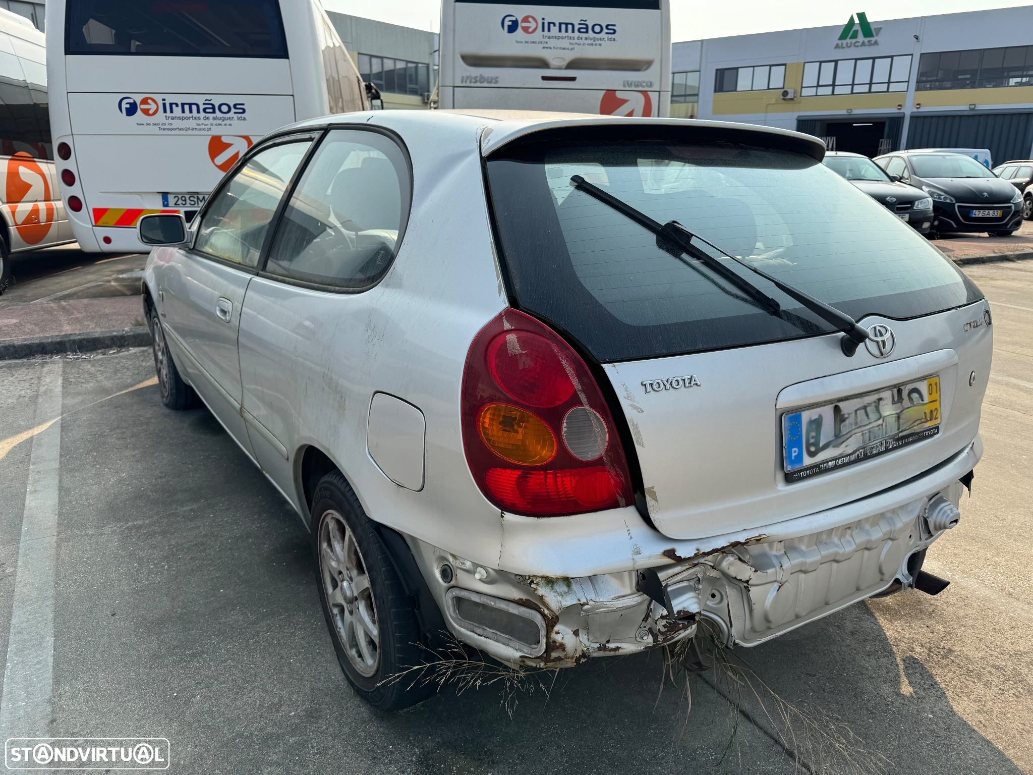Toyota Corolla Gasolina 3 portas para peças - 3