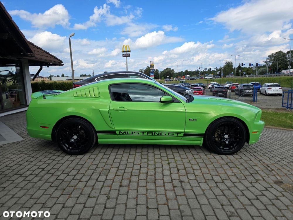 Ford Mustang - 9