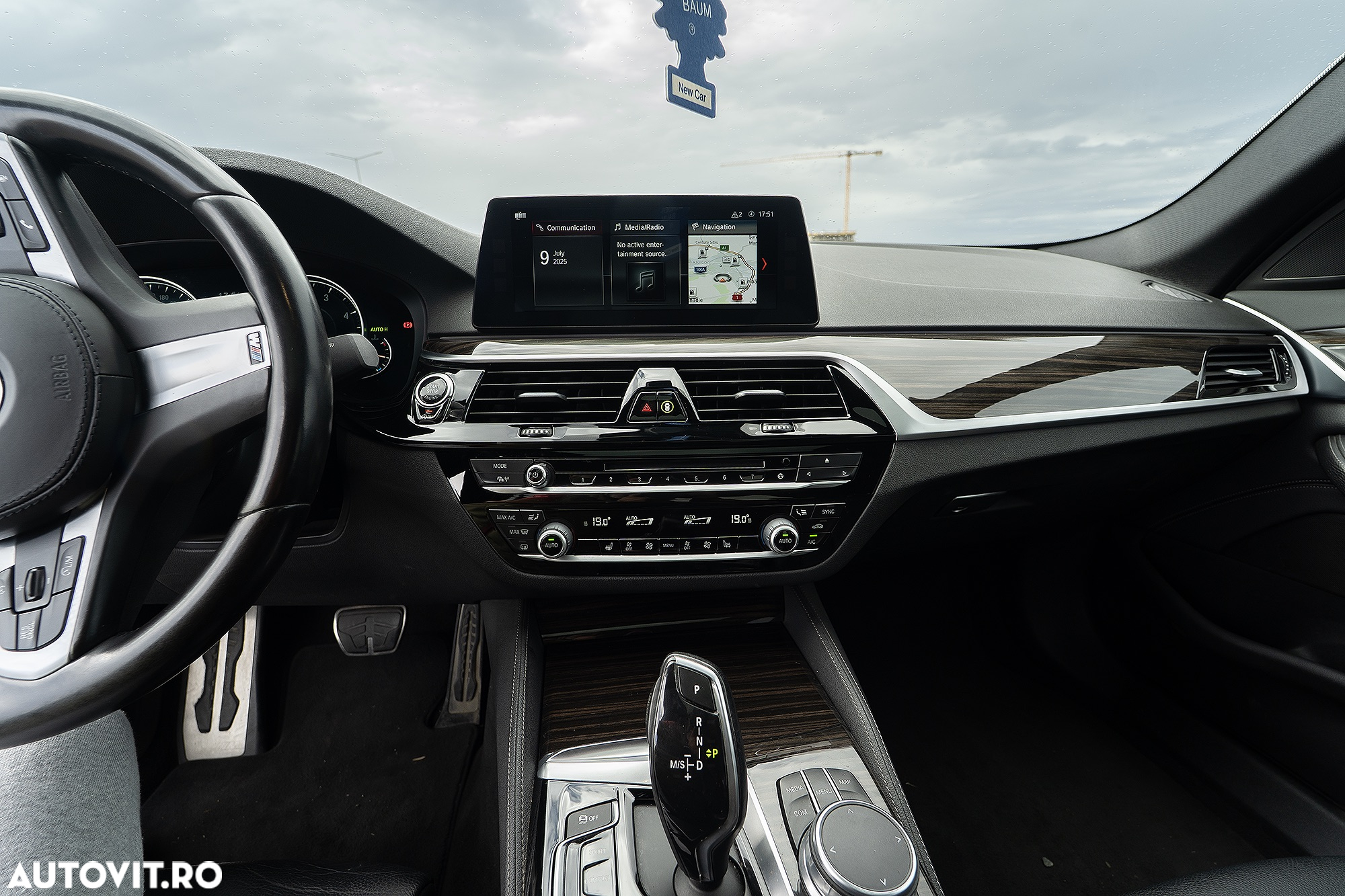 BMW Seria 5 520d xDrive AT - 3