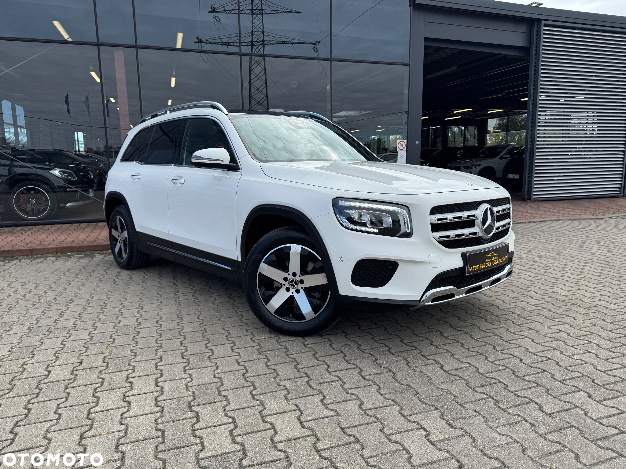 Mercedes-Benz GLB 200 d 4Matic 8G-DCT Special Edition - 4
