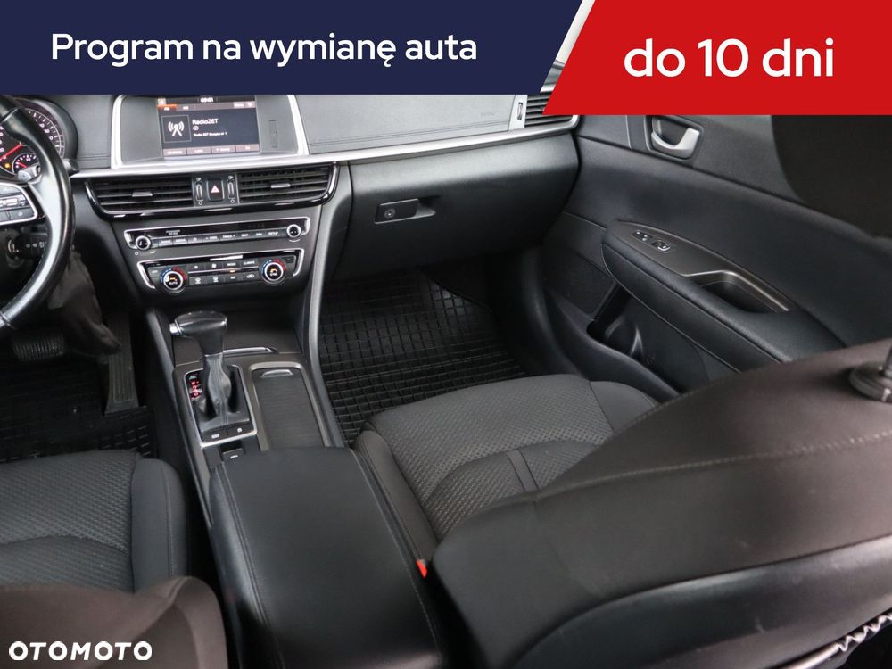 Kia Optima - 10