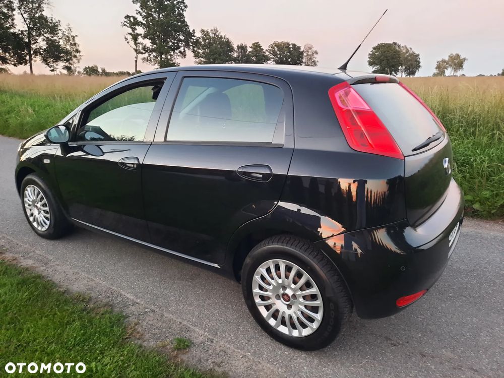 Fiat Punto Evo 1.2 8V Lounge - 3