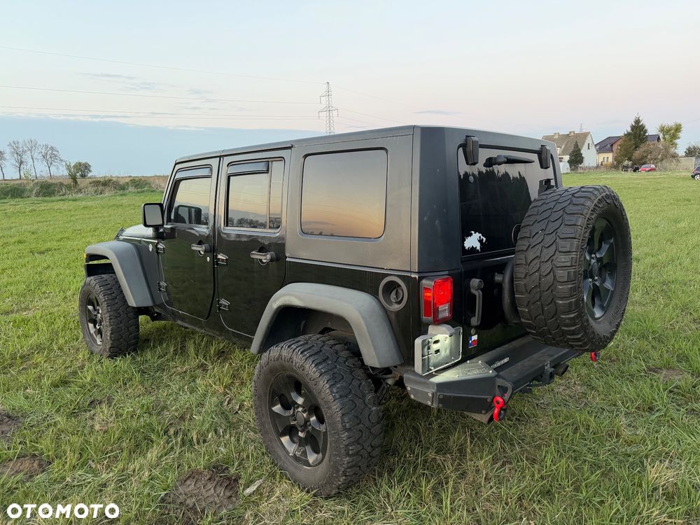 Jeep Wrangler - 6