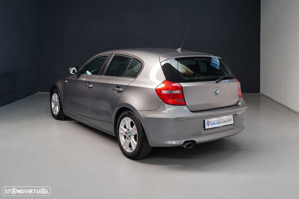BMW 116 d Line Urban - 12