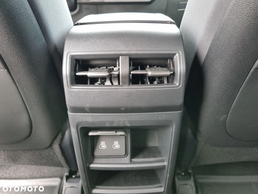SsangYong/KGM Torres 1.5 T-GDI Adventure - 38