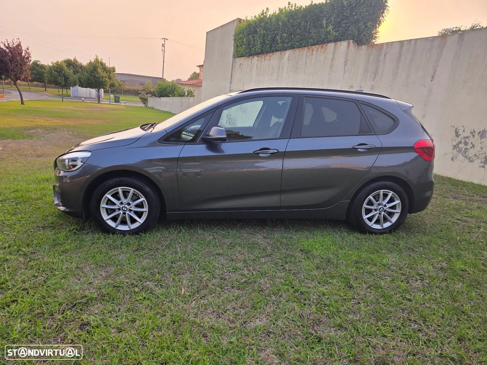 BMW 216 Active Tourer d Line Luxury - 2