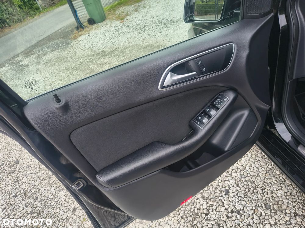 Mercedes-Benz Klasa B 200 7G-DCT Edition - 14
