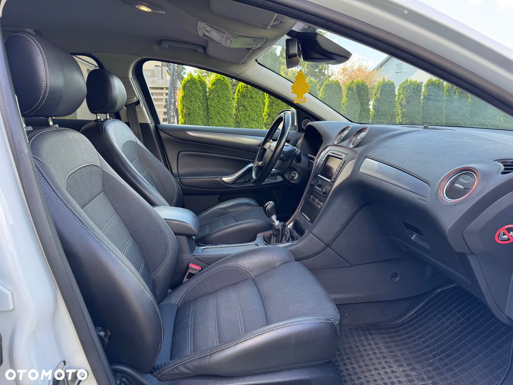 Ford Mondeo 2.0 TDCi Titanium X - 15