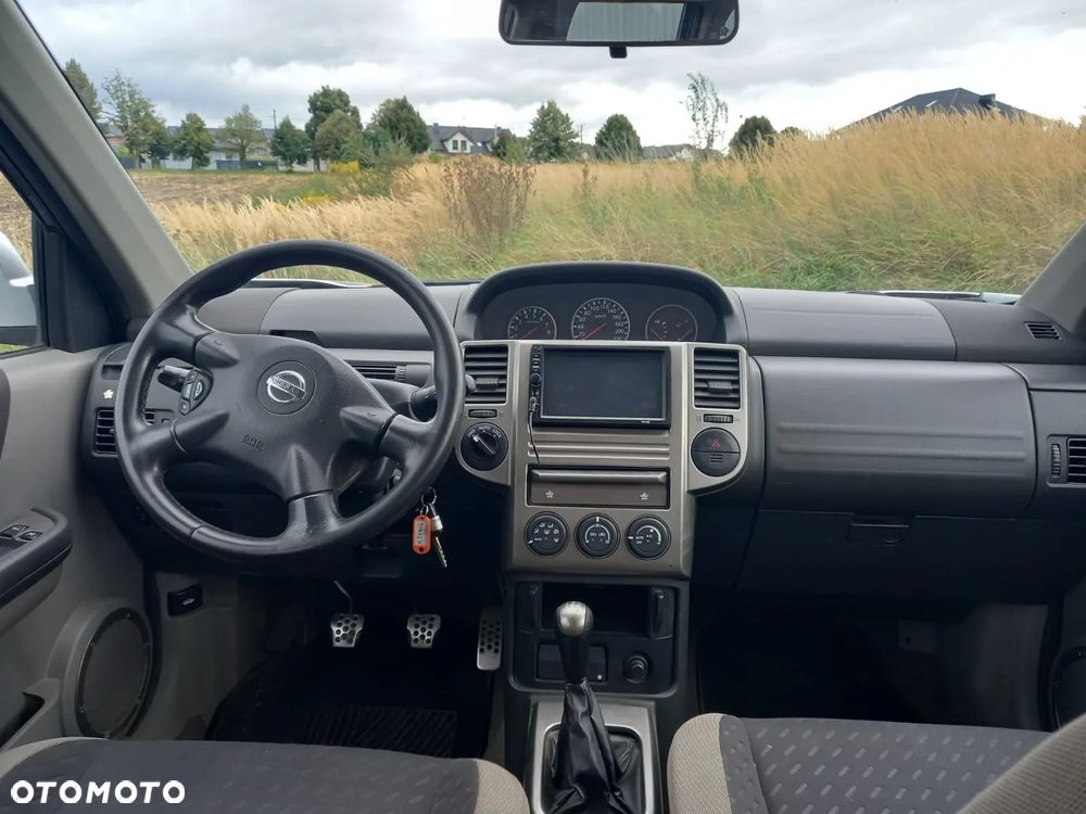 Nissan X-Trail 2.0 4x4 Comfort - 7