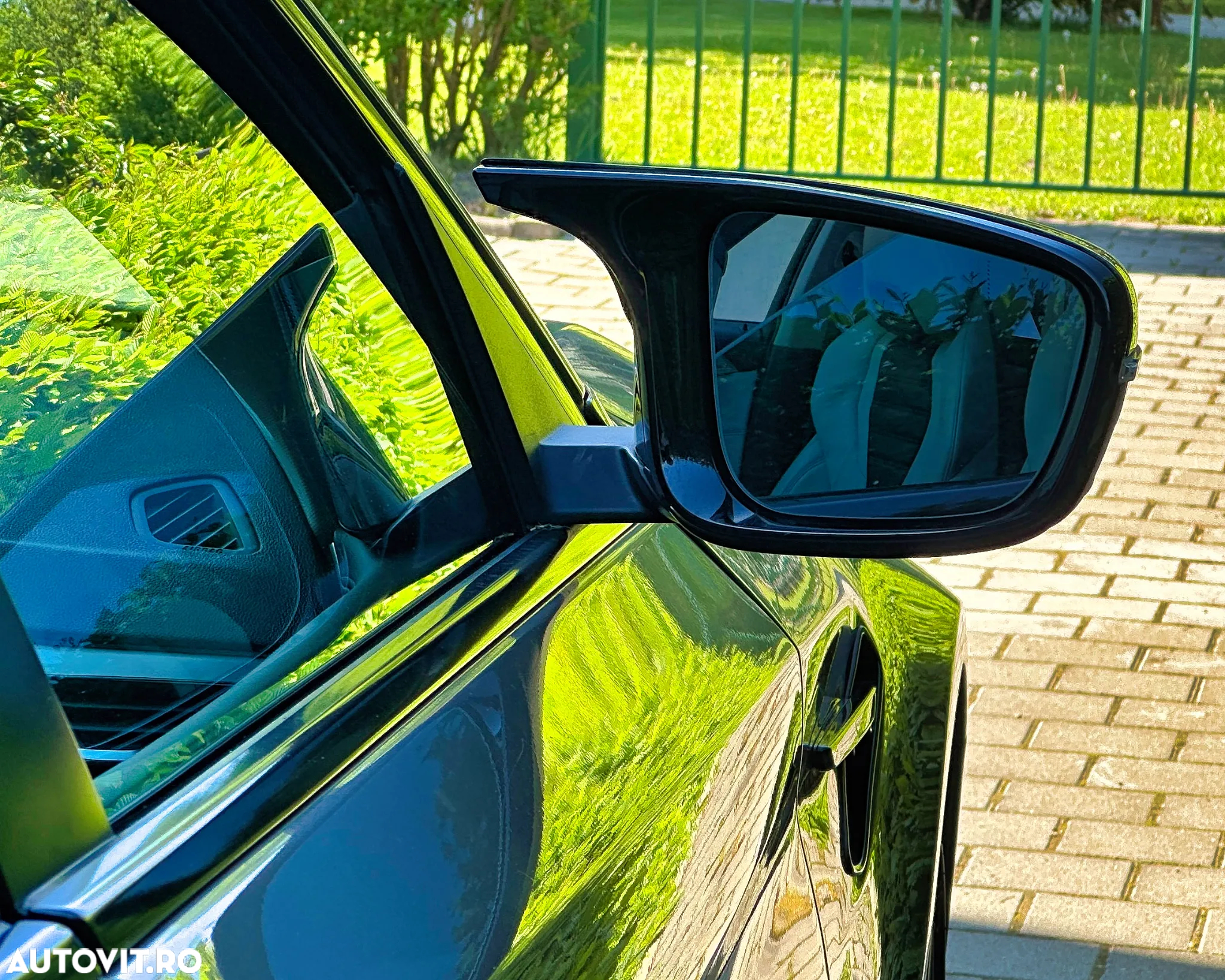 BMW Seria 5 520d xDrive AT - 12