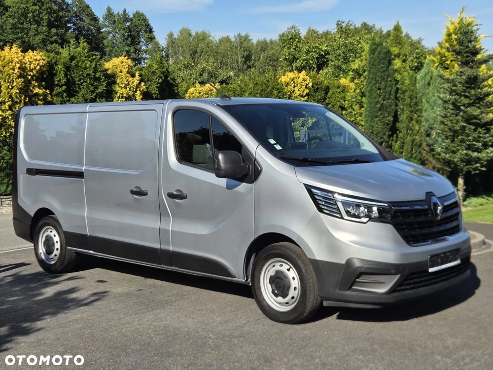 Renault TRAFIC - 1
