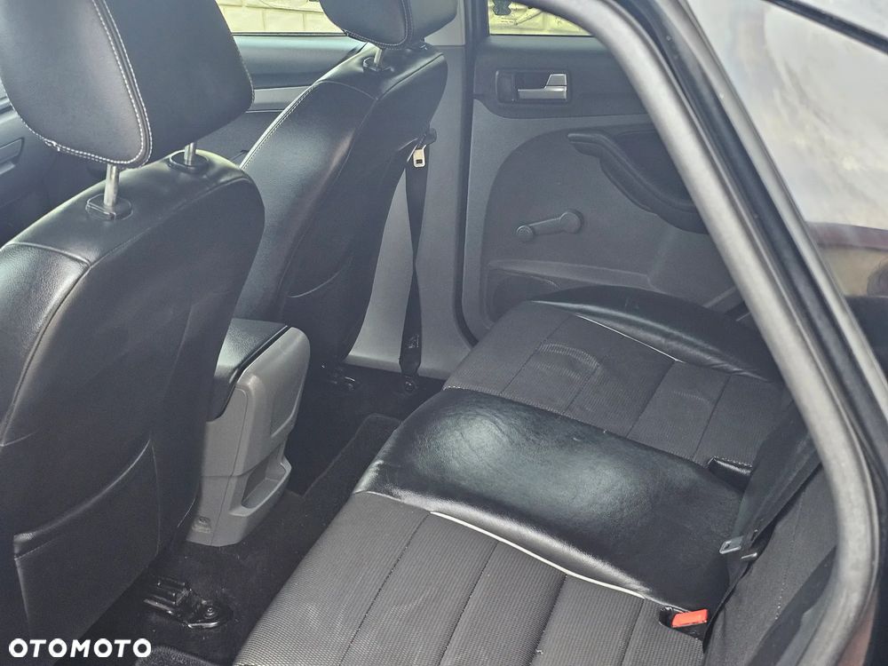 Ford Focus Turnier 1.6 Ti-VCT Style - 7