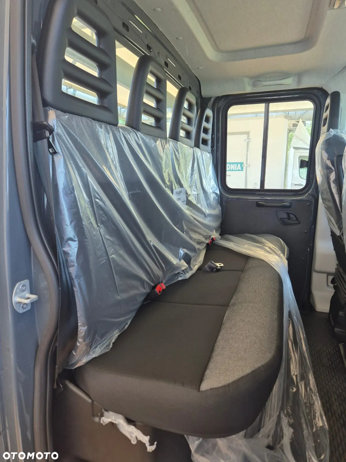 Iveco Daily 35S16H3.0 D - 6