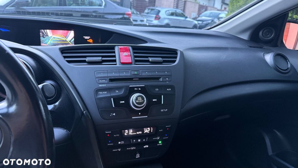Honda Civic 1.8 i-VTEC Comfort - 25