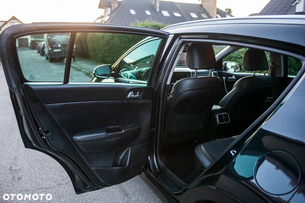 Kia Sportage 1.6 GDI 2WD DREAM-TEAM EDITION - 31