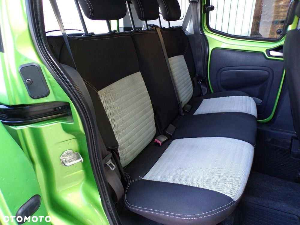 Fiat Qubo - 23