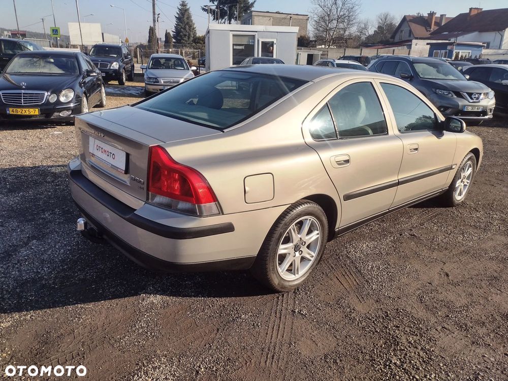Volvo S60 2.4 Kinetic - 9