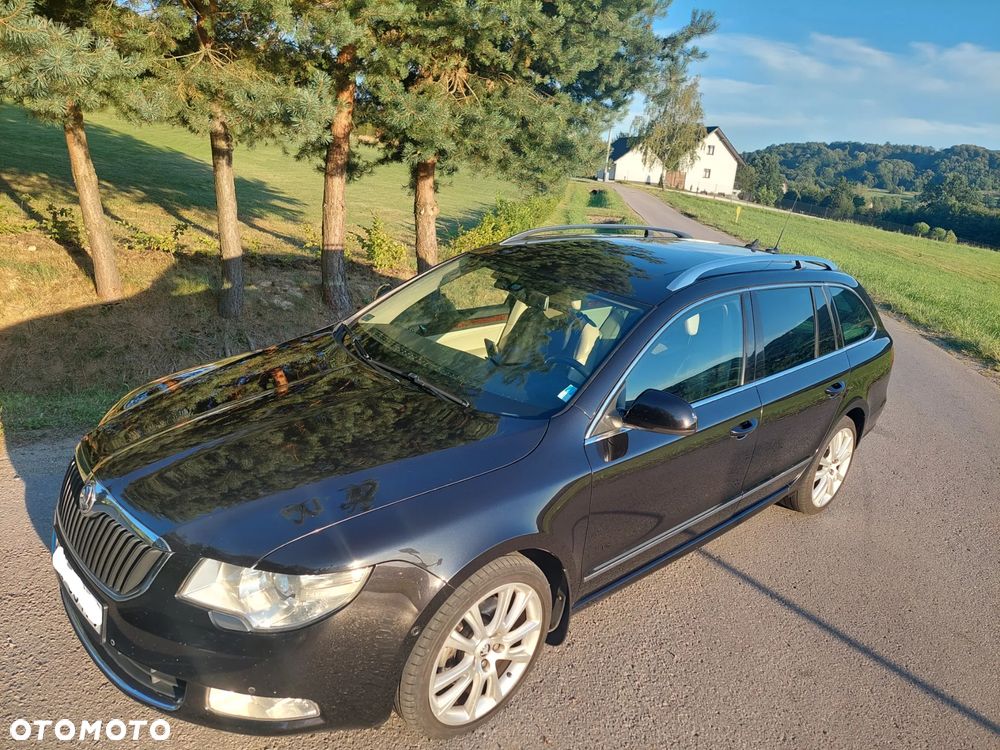 Skoda Superb 2.0 TDI 4x4 Platinum - 17