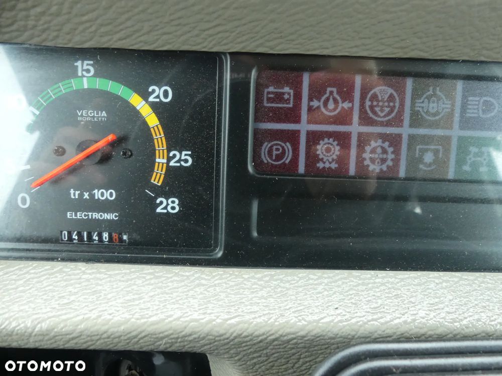 Massey Ferguson 3060 4x4 80 KM - 9