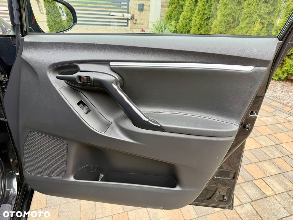 Toyota Verso 1.8 7-Sitzer Executive - 24