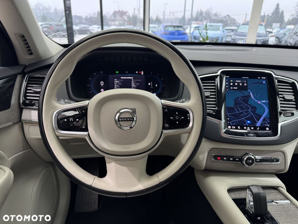 Volvo XC 90 - 16
