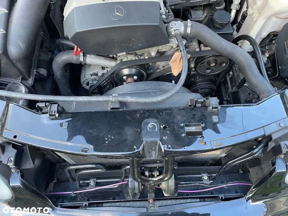 Mercedes-Benz CLK - 11