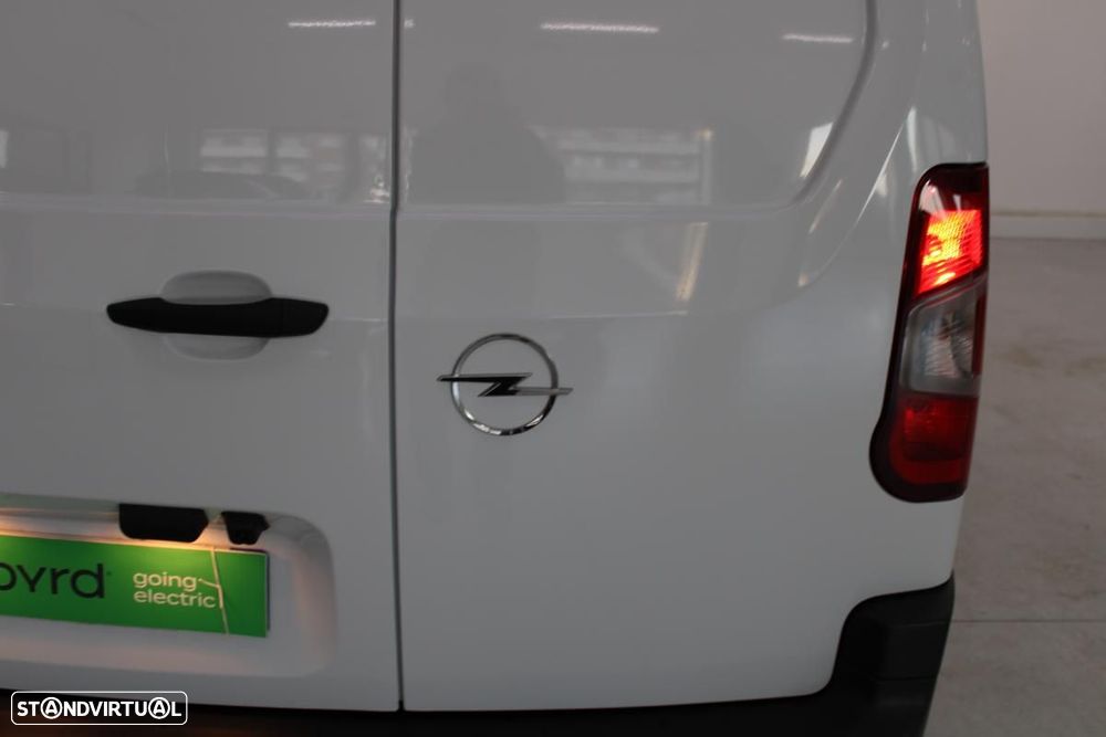 Opel Combo 54kWh Tam M 136cv - 10