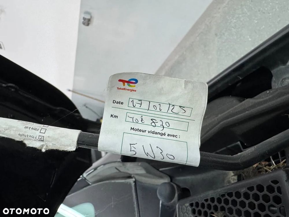 Peugeot 2008 BlueHDi FAP 120 STOP & START EAT6 Allure - 39