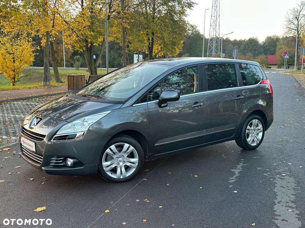 Peugeot 5008 - 11